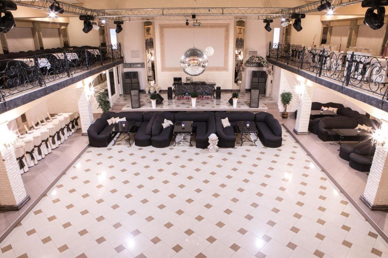 Illara Spa Hotel Irshava Eksteriør bilde